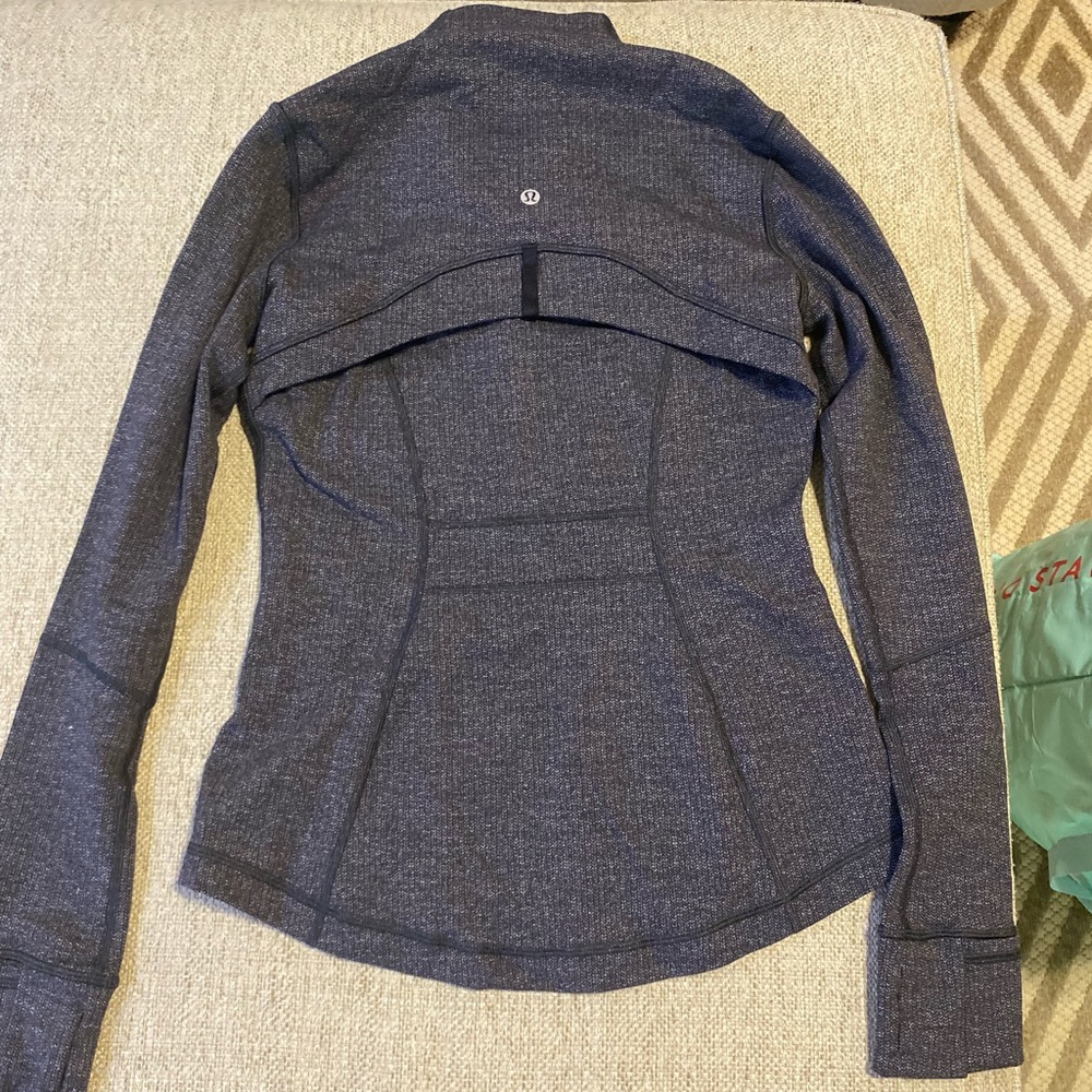 SOLD ON DEPOP Lululemon jacket - Picture 3 of 4